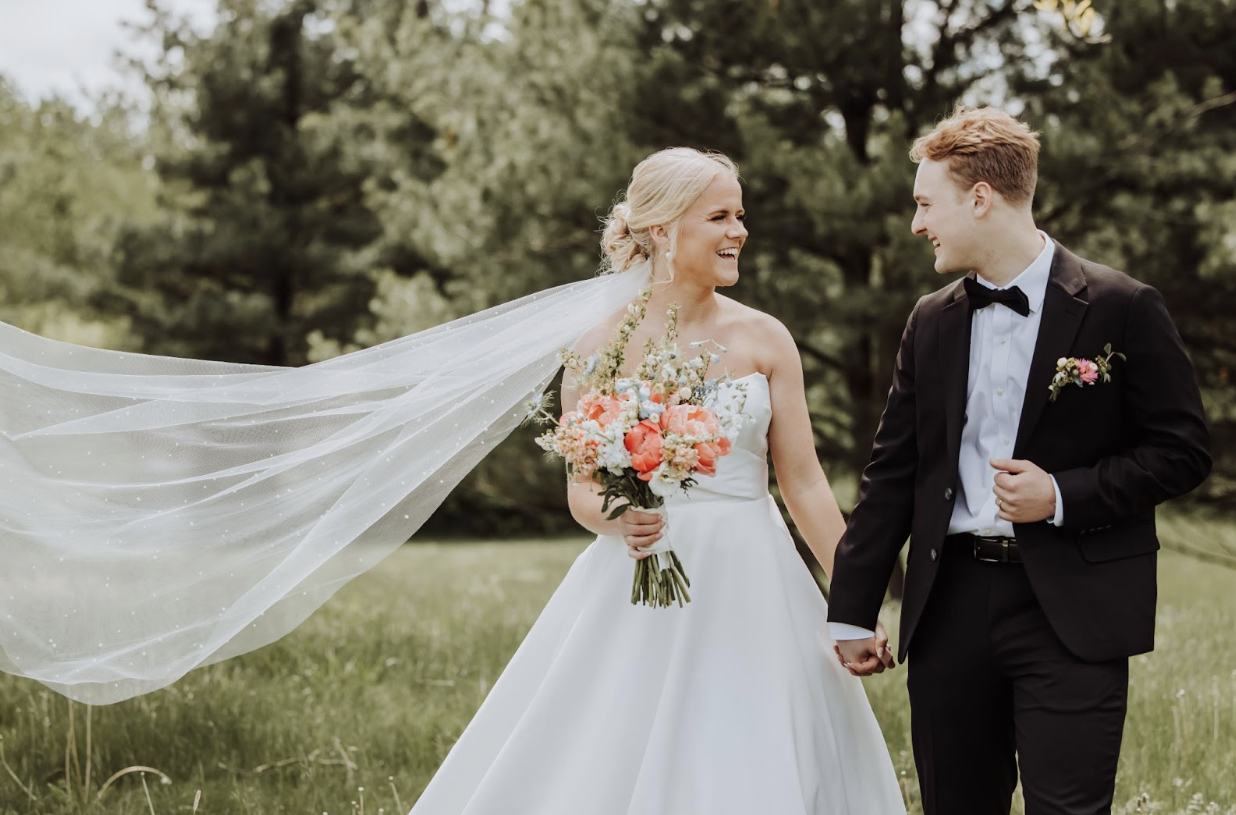 A Love Story Close to Home: Jason & Amanda at Port 393